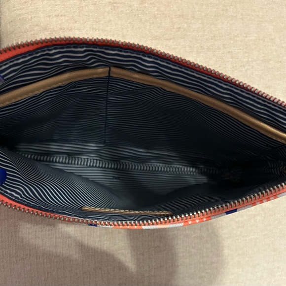 Stella & Dot Hello Gorgeous zipper pouch - Picture 4 of 4